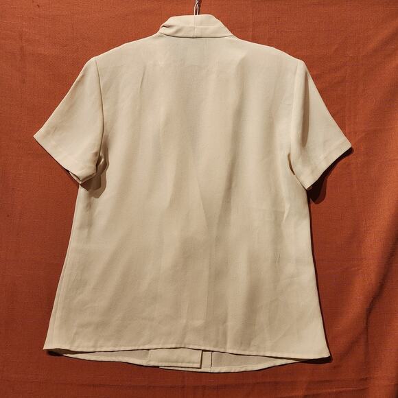 Vintage Sz M Silky Cream Blouse with Button Detail By New York City Design Co. - Picture 3 of 8